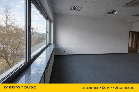 Lokal biurowy 250 m Warszawa, Wyczółki, klasa B