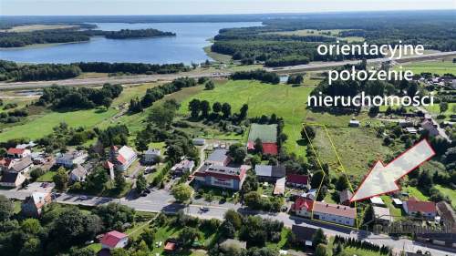 Dom położony na dużej działce - Wierzchowo