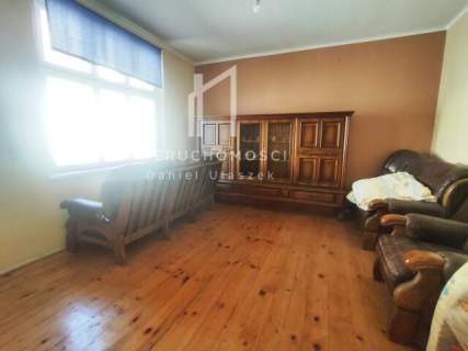 NOWA CENA DOM Z POTENCJAŁEM W CENTRUM DĘBOWCA, DZIAŁKA 8,57AR