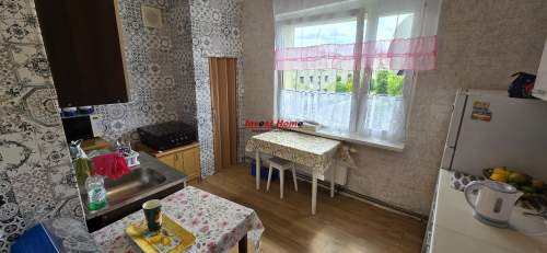 Przestronne mieszkanie M4 w dobrej lokalizacji.