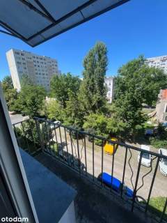 42 m2 rozkładowe balkon miejsce postojowe