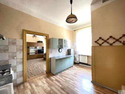 35,35 m2 CO miejskie 19 m2 piwnicy