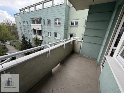 2 pokoje, balkon, Saska Kępa osiedle zamknięte