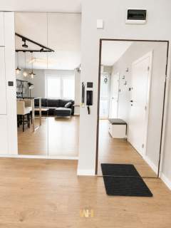 Nowoczesny apartament z balkonem, parkingiem