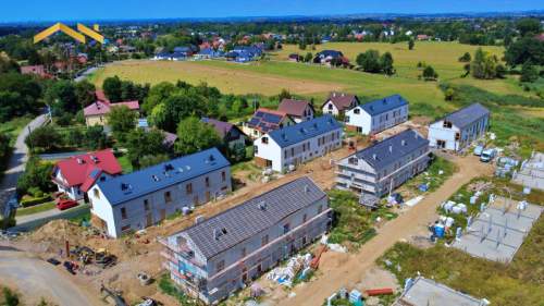 Dom z ogrodem 80,57 m 2 miejsca w cenie