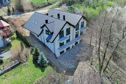 251 m 5 sypialni garaż 2-stanowiskowy Zielonki