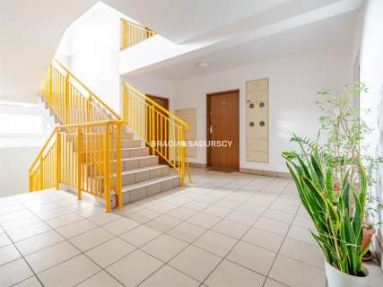 Kawalerka balkon jasna kuchnia os. Akademickie