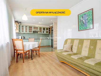 M 50M2 / 3 POKOJE / BALKON / GARAŻ / ZIELONO