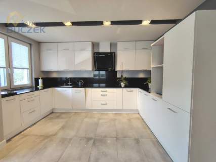 Przestronny apartament 128 m z 2 balkonami Cent