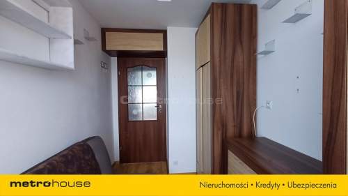 Na sprzedaż 3 pokoje, balkon i piwnica - Debrzno.