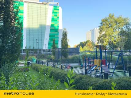 MOKOTÓW 48 m TARAS, GARAŻ I ZIELEŃ TUŻ ZA ROGIEM