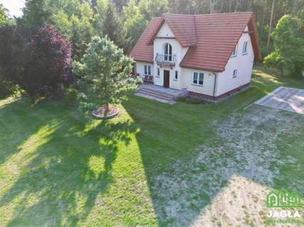 Posiadłość 200m2 z Własnym Stawem i Linią Lasu 1ha
