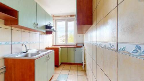 3pok. obok stawu wszędzie blisko 48m2 balkon