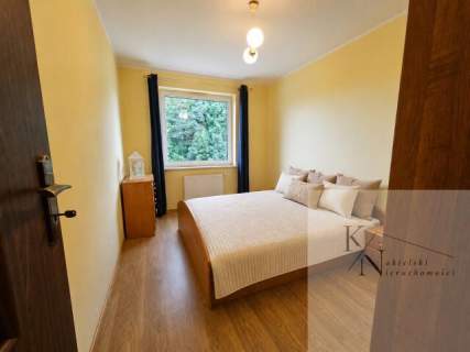 69,85 m2, 2 miejsca w hali garażowej duża piwnica Gdynia D