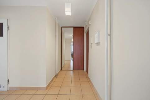Blisko uczelni 3 pokoje Gotowe do wprowadzenia