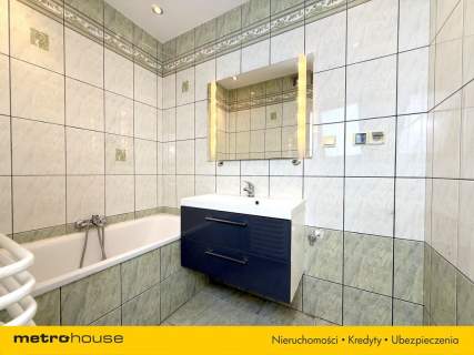 Słoneczne 63,52m2, 3 pokoje, CO miejskie, balkon