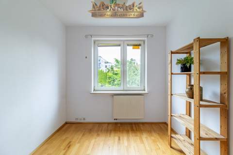 Bemowo dwa pokoje 40 m2 piętro 1/2 garaż podziemny