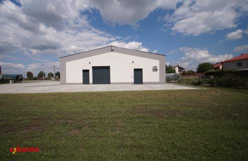 Budynek handlowy na wynajem, Furmany, 460m2, idealny na sklep
