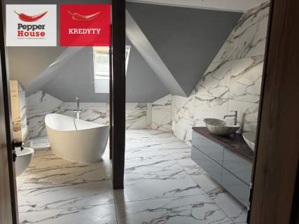 Dom z potencjałem Kobylarnia, działka 3000m2