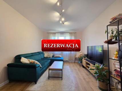 Dwupokojowe mieszkanie po kapitalnym remoncie, na I piętrze