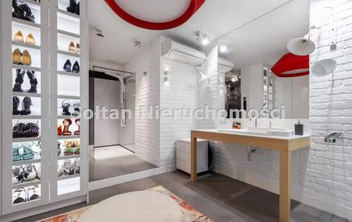 Designerski apartament z widokiem na panoramę Wars