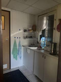 Na sprzedaż działka budowlana 647 m2 27m x 24m domek 42m2
