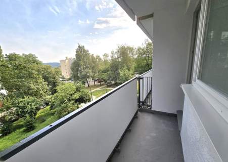 4 pok, 67 m2, ul. Łużycka, Piaski