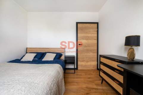 3 osobne sypialnie Balkon Miejsce postojowe Ceglana Park