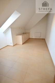 Lokal handlowo-usługowy 400 m2 przy drodze krajowej DK75 w Jurkowie