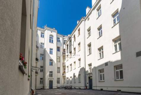 Piękna Kamienica Plac Trzech Krzyży Winda