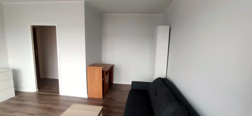 Kawalerka przy kolejce SKM wolna od zaraz