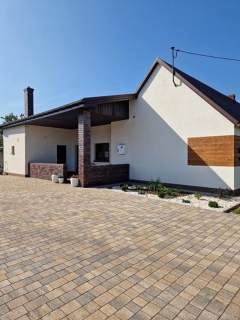 Dom wolnostojący o powierzchni 130m, działka 650m2, Zbiersk