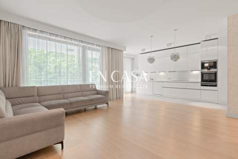 Apartament na Grzybowskiej, przestronne 4 pokoje