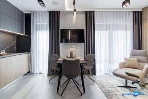 Nowoczesne mieszkanie z systemem smart home, gotowe do zamieszkania