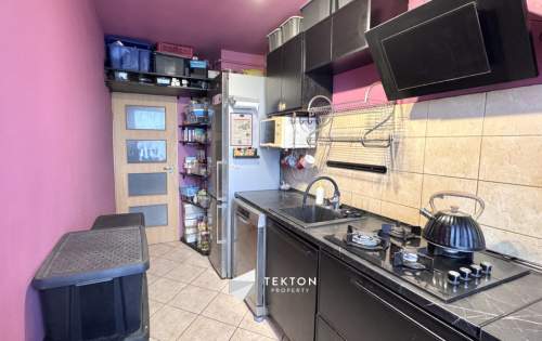 3 pokoje Balkon Oddzielna kuchnia