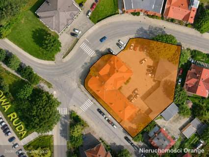 Nieruchomość w centrum miasta, w pobliżu Rynku.