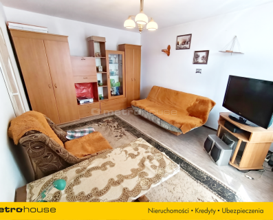 Jasne wnętrze ogromny balkon idealny start