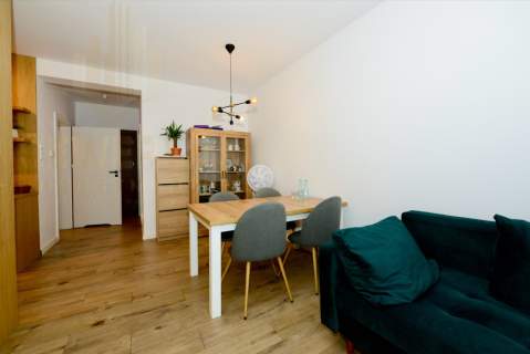 Nowoczesny apartament z garażem