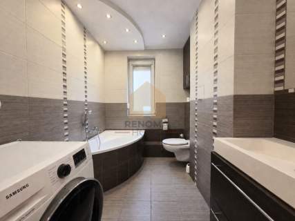 Muchobór Wielki 3 pok Balkon Garaż Klima