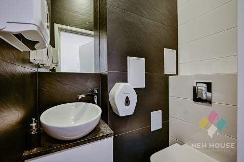 67 m2, centrum, parking, witryna, wysoki standard