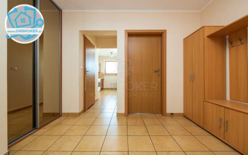 3 pokoje - 73 m2 - blisko Uniwersytetu Medycznego