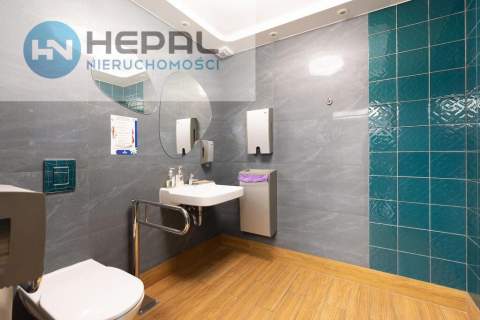 Na sprzedaż lokal po przychodni w centrum Kielc