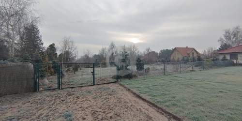 ATRAKCYJNA DZIAŁKA Z WIDOKIEM NA JEZIORO