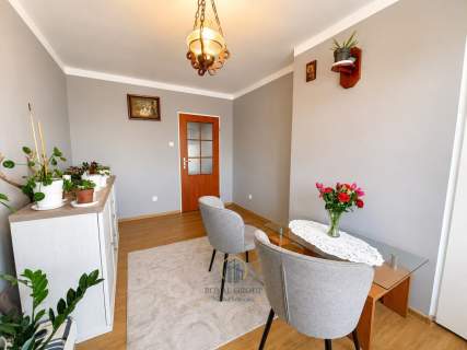 3 pokoje, blisko centrum, duży balkon