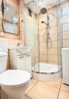 2 pokoje 32,7 m Krzyki balkon Gajowicka, UE