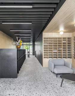 Nieruchomość komercyjna do wynajęcia, 121,82 m2, Warszawa