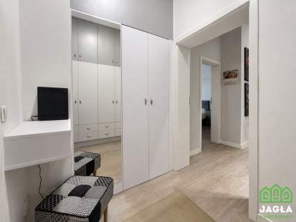 Dworcowa16 po remoncie balkon parking 63 m