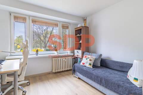 Retkinia 2 pokoje parter balkon winda świetna lokalizacja