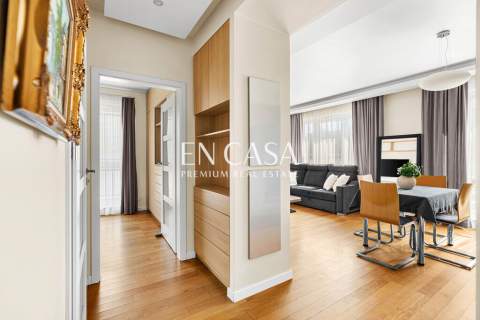 Komfortowy apartament tuż przy parku Wola