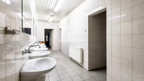 Teren komercyjny POD SALON SAMOCHODOWY LUB HANDEL